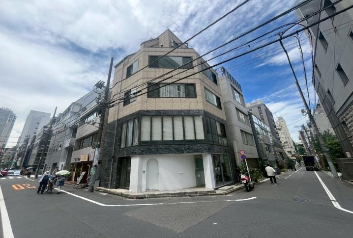渋谷駅徒歩6分！人通りの多い青山通り至近エリアのイタリアンの居抜き物件！
